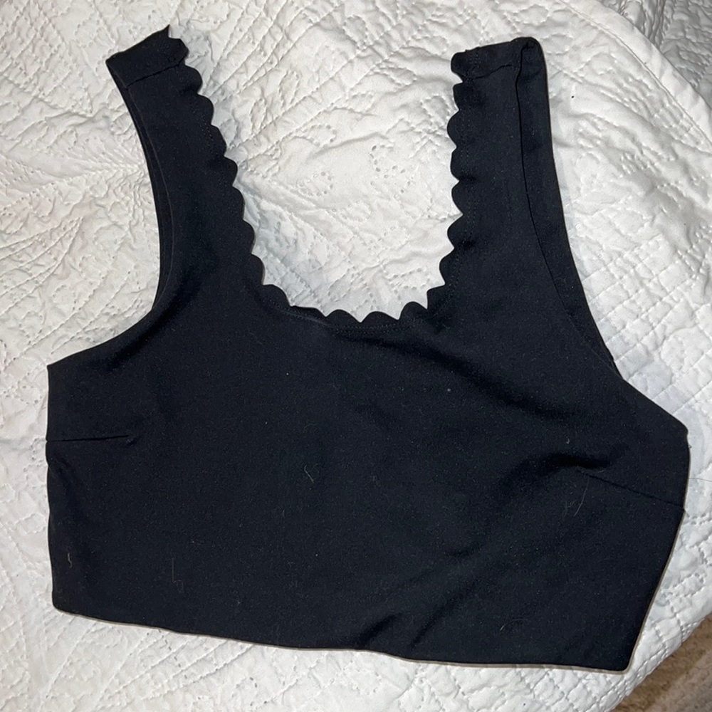 Zella scalloped black sports bra
